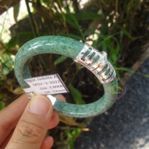 Vòng ngọc Jadeite A bọc bạc -Ni52