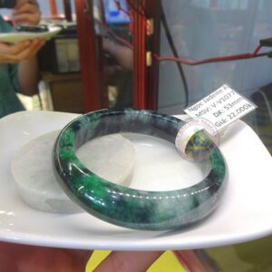Vòng ngọc Jadeite A - Ni53