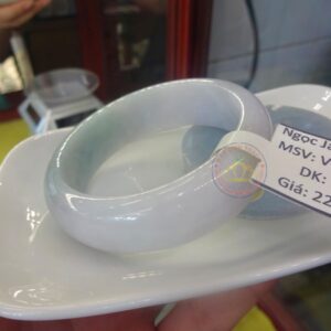 Vòng ngọc Jadeite A – Ni52