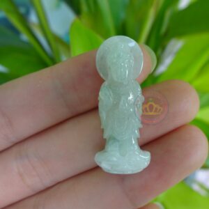 Mặt dây chuyền hình Phật Bà Quan Âm ( Ngọc Jadeite A)
