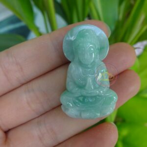 Mặt dây chuyền hình Phật Bà Quan Âm ( Ngọc Jadeite A)