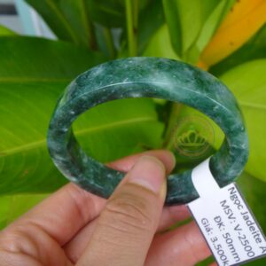 Vòng ngọc Jadeite A – Ni50