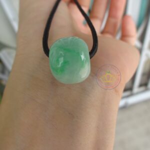 Mặt dây chuyền Lu Thống ngọc Jadeite A