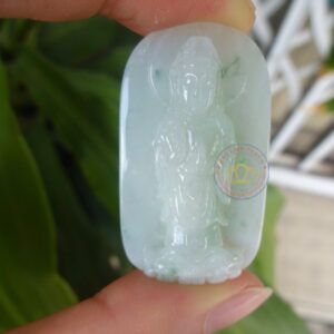 Mặt dây chuyền hình Phật Bà Quan Âm ( Ngọc Jadeite A)