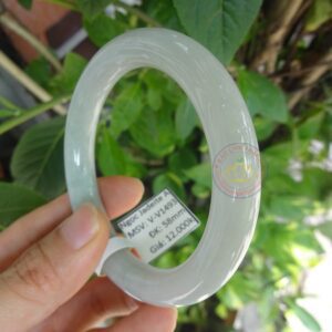 Vòng ngọc Jadeite A- Ni58