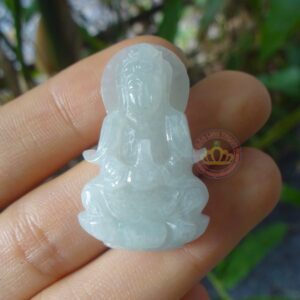 Mặt dây chuyền hình Phật Bà Quan Âm ( Ngọc Jadeite A)