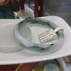 Vòng ngọc Jadeite A – Ni52
