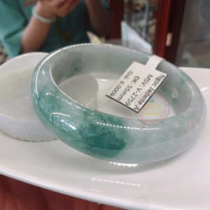 Vòng ngọc Jadeite A – Ni55