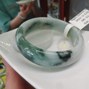 Vòng ngọc Jadeite A – Ni51