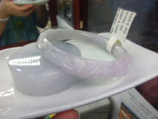 Vòng ngọc Jadeite A – Ni56